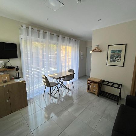 Appartement Au Calme Dans Un Espace Arbore توريتس سور لوب المظهر الخارجي الصورة