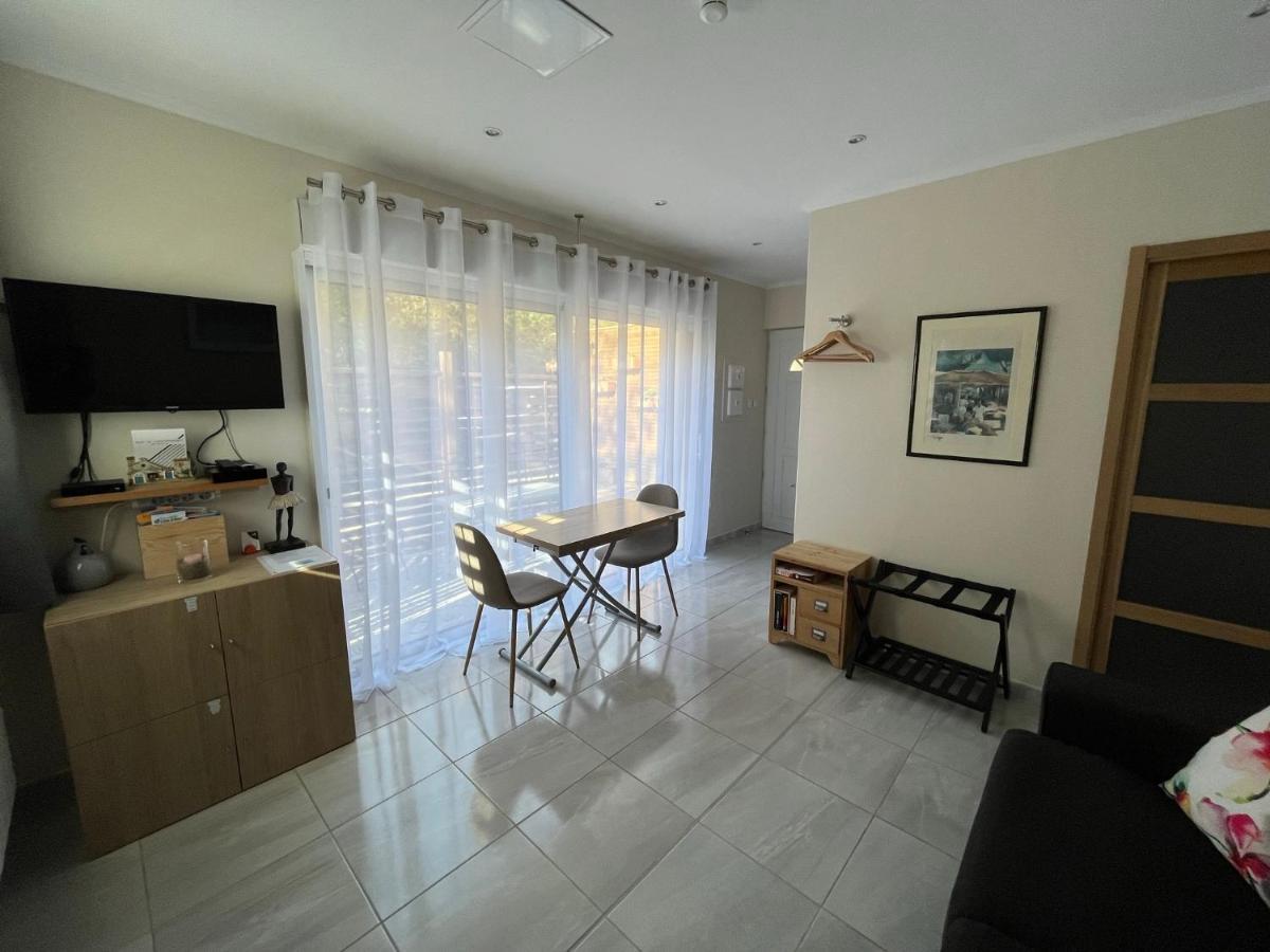 Appartement Au Calme Dans Un Espace Arbore توريتس سور لوب المظهر الخارجي الصورة